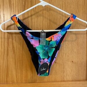 NWT Lulus Bikini Bottoms M